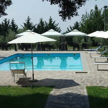 Antico Borgo La Commenda Aparthotel Montefiascone Luaran gambar