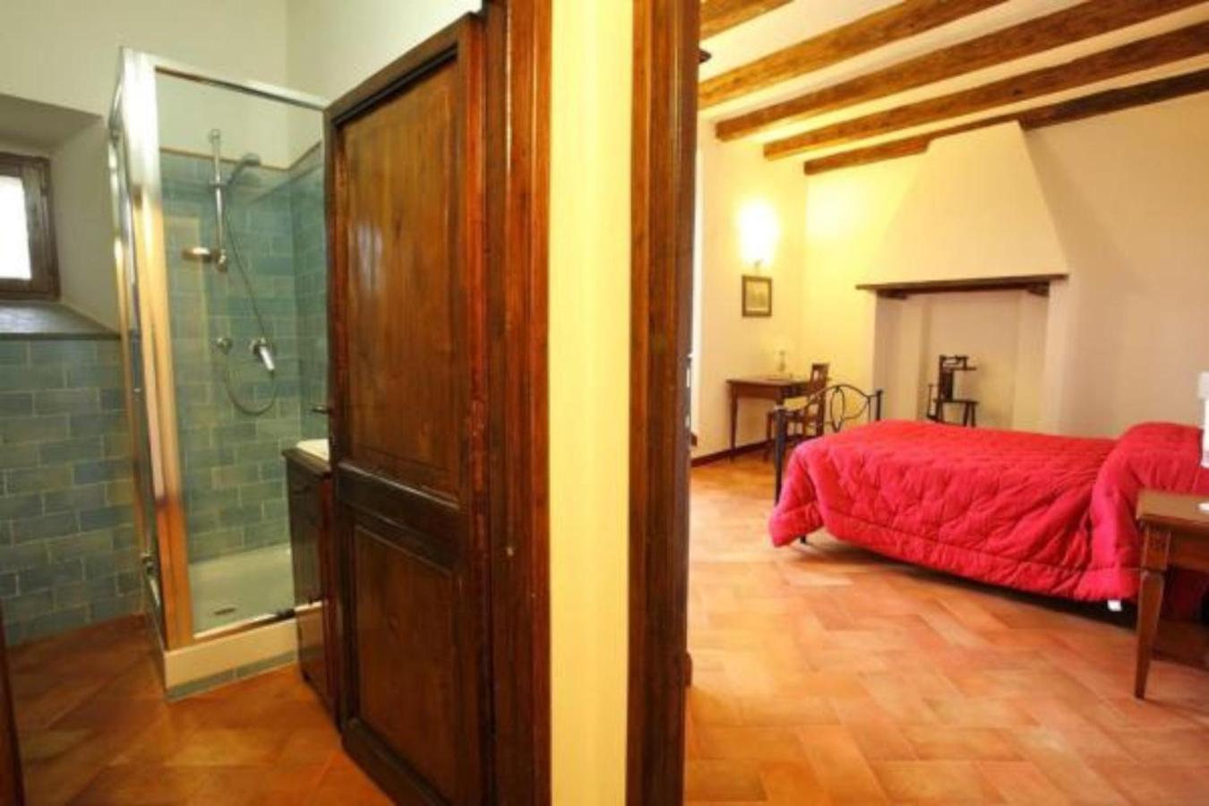 Antico Borgo La Commenda Aparthotel Montefiascone Luaran gambar