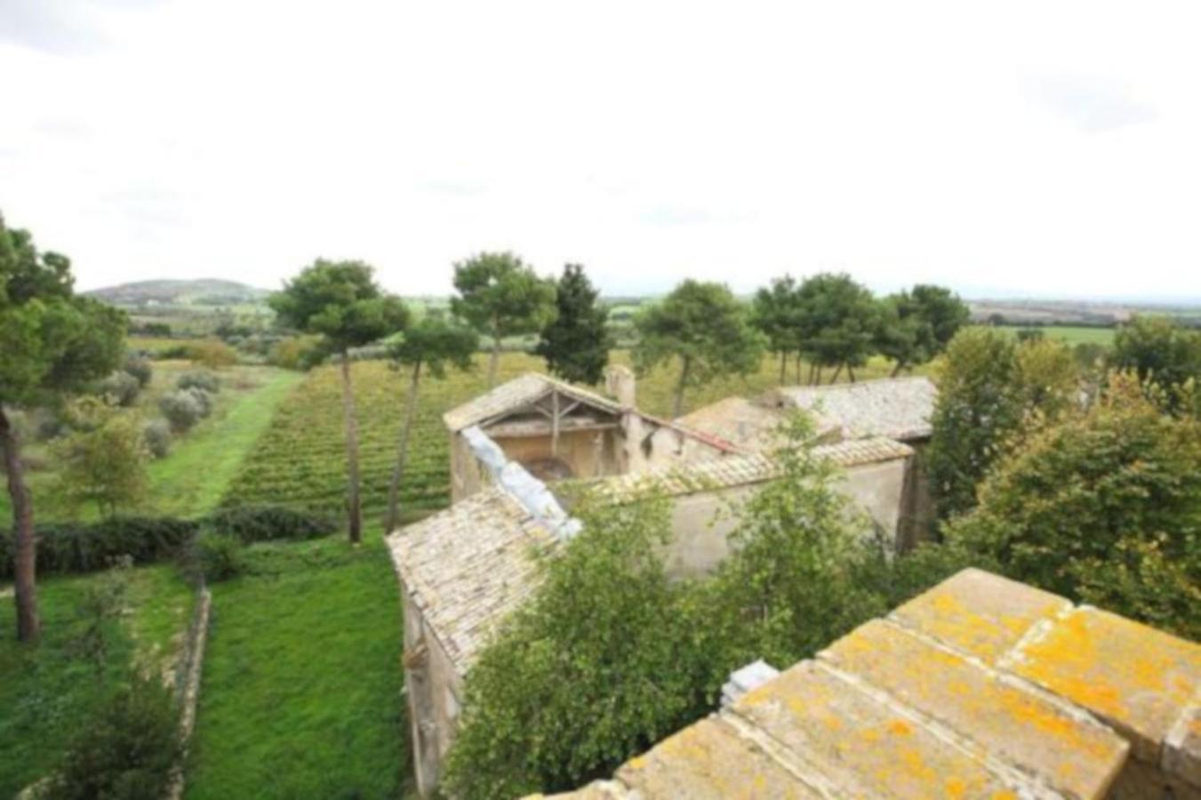 Antico Borgo La Commenda Aparthotel Montefiascone Luaran gambar