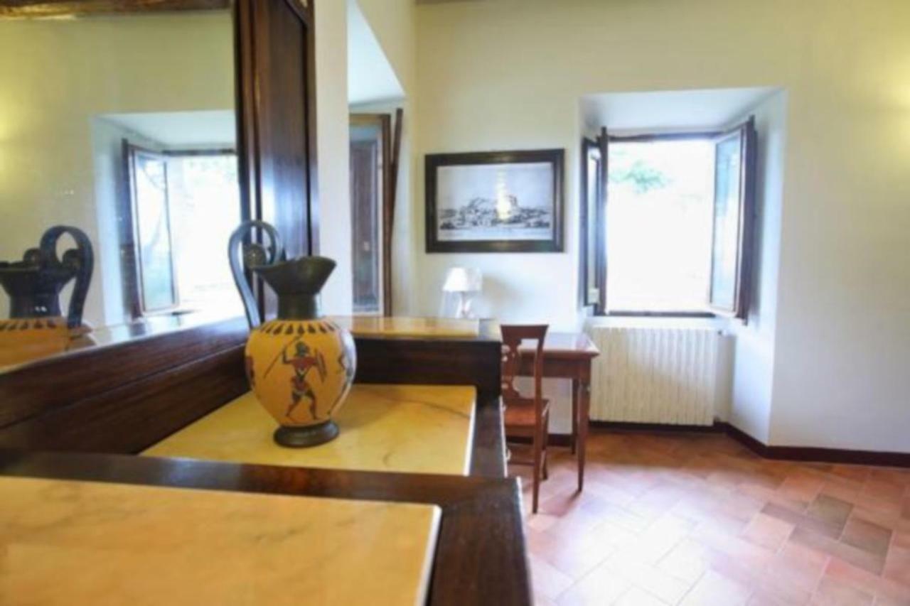 Antico Borgo La Commenda Aparthotel Montefiascone Luaran gambar