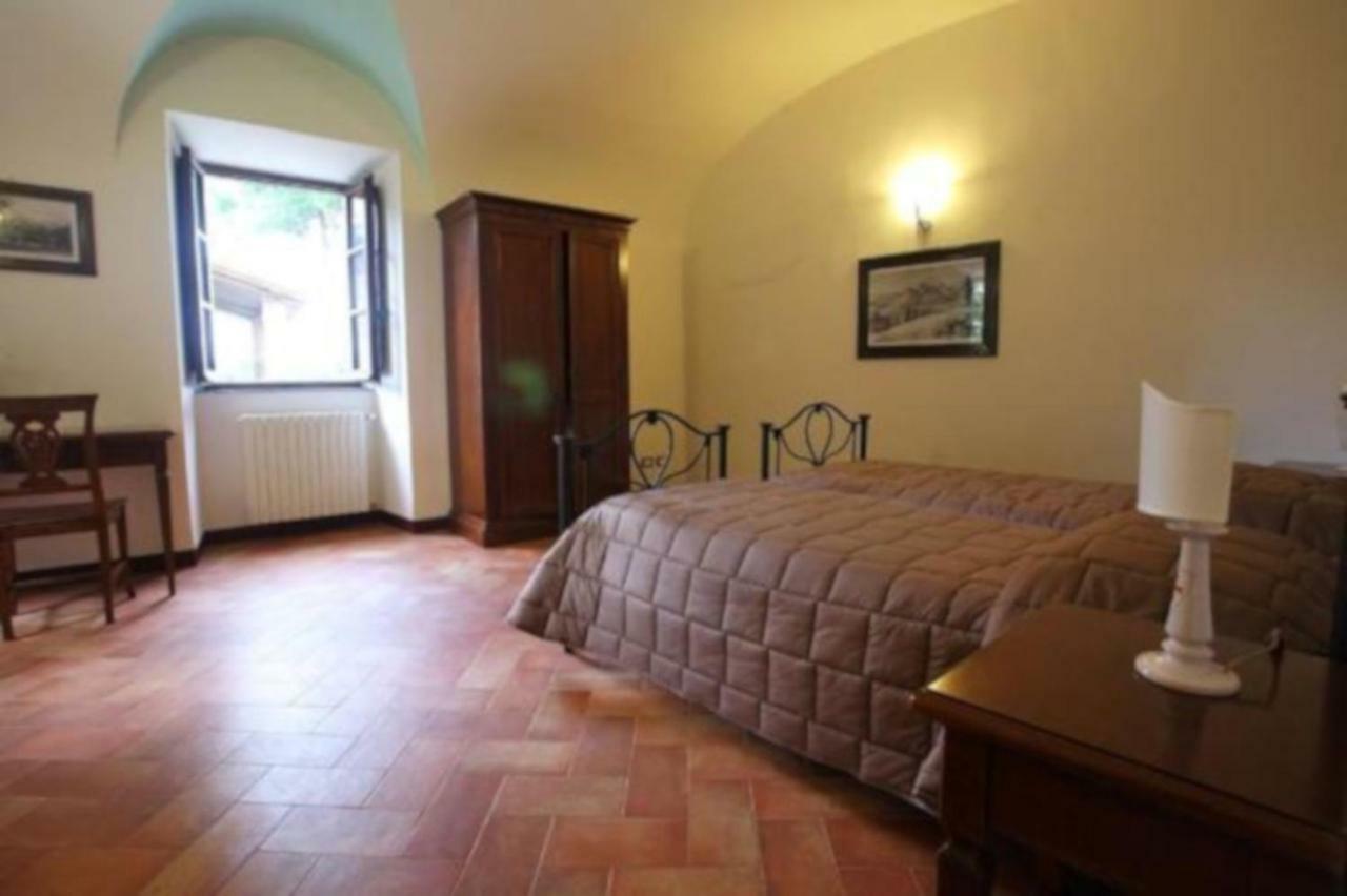 Antico Borgo La Commenda Aparthotel Montefiascone Luaran gambar