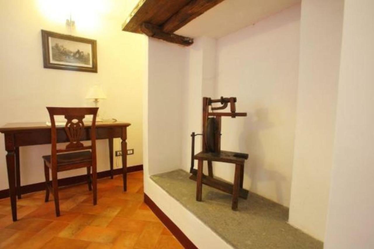 Antico Borgo La Commenda Aparthotel Montefiascone Luaran gambar
