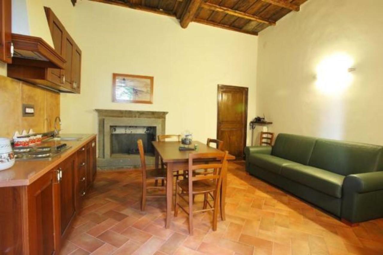 Antico Borgo La Commenda Aparthotel Montefiascone Luaran gambar