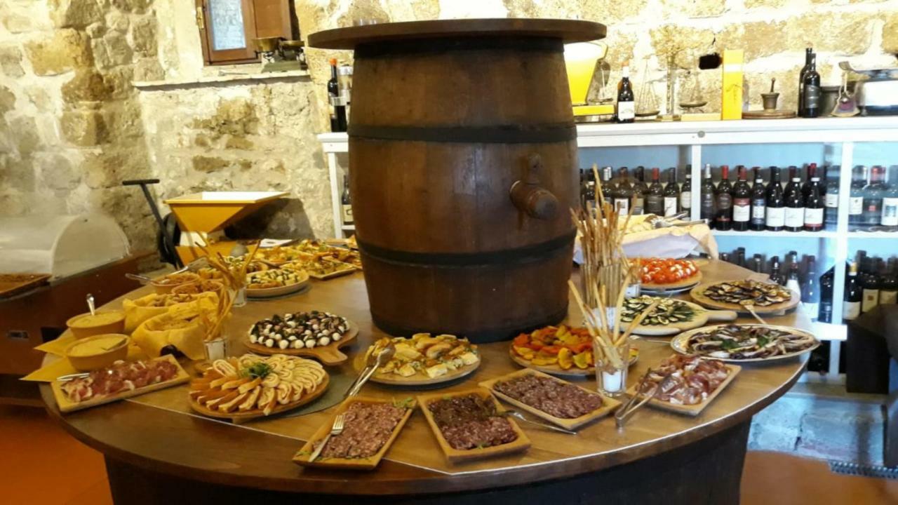 Antico Borgo La Commenda Aparthotel Montefiascone Luaran gambar